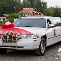 свадебный лимузин свадебные украшения на лимузин